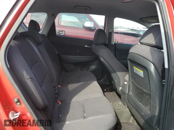 ✅ 2011 Hyundai Elantra SE • VIN: KMHDC8AE9BU124938 • Lot: 80071135. Listed on Copart with Not provided. Free auction sales archive from the USA and detailed vehicle history report at DreamBid. Image 10.