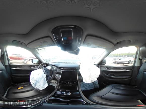 ✅ 2023 Jeep Grand Cherokee Limited • VIN: 1C4RJHBG3P8741929 • Лот: 43158980. Опубликован ранее на IAAI с пробегом 65 605 миль. Бесплатный доступ к архиву аукционных продаж из США и подробный отчёт об истории автомобиля на DreamBid. Изображение 19.