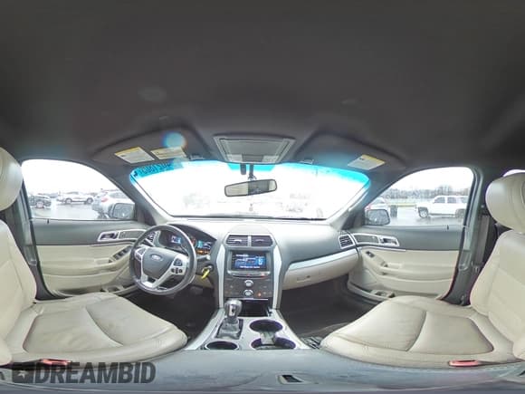 ✅ 2014 Ford Explorer XLT • VIN: 1FM5K7D83EGC20512 • Lot: 94021805. Wystawiony na Copart z przebiegiem 193 134 mil. Bezpłatny archiwum sprzedaży aukcyjnych z USA i szczegółowy raport historii pojazdu na DreamBid. Zdjęcie 15.