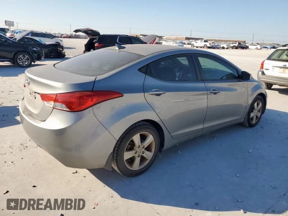 ✅ 2013 Hyundai Elantra GLS • VIN: KMHDH4AE2DU951435 • Lot: 92001185. Listed on Copart with 126,518 mi. Free auction sales archive from the USA and detailed vehicle history report at DreamBid. Image 3.
