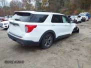 ✅ 2021 Ford Explorer XLT • VIN: 1FMSK8DH3MGB75529 • Lot: 43604734. Wystawiony na IAAI z przebiegiem 42 464 mil. Bezpłatny archiwum sprzedaży aukcyjnych z USA i szczegółowy raport historii pojazdu na DreamBid. Zdjęcie 4.