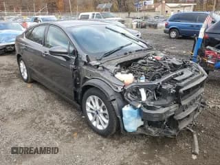 ✅ 2019 Ford Fusion SE • VIN: 3FA6P0HD8KR248809 • Lot: 92099995. Wystawiony na Copart z przebiegiem 67 801 mil. Bezpłatny archiwum sprzedaży aukcyjnych z USA i szczegółowy raport historii pojazdu na DreamBid. Zdjęcie 4.