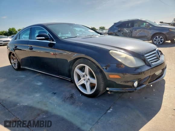 ✅ 2008 Mercedes-Benz CLS 550 • VIN: WDDDJ72X68A128238 • Lot: 62671615. Wystawiony na Copart z przebiegiem 146 611 mil. Bezpłatny archiwum sprzedaży aukcyjnych z USA i szczegółowy raport historii pojazdu na DreamBid. Zdjęcie 4.