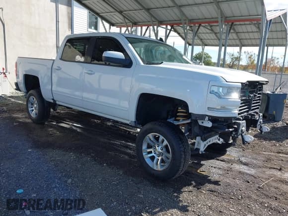 ✅ 2017 Chevrolet Silverado 1500 LT • VIN: 3GCUKREC9HG309038 • Lot: 43511015. Listed on IAAI with 55,170 mi. Free auction sales archive from the USA and detailed vehicle history report at DreamBid. Image 1.