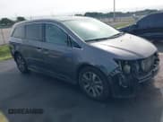 ✅ 2015 Honda Odyssey Touring Elite • VIN: 5FNRL5H90FB085379 • Lot: 43815866. Wystawiony na IAAI z przebiegiem 146 049 mil. Bezpłatny archiwum sprzedaży aukcyjnych z USA i szczegółowy raport historii pojazdu na DreamBid. Zdjęcie 1.