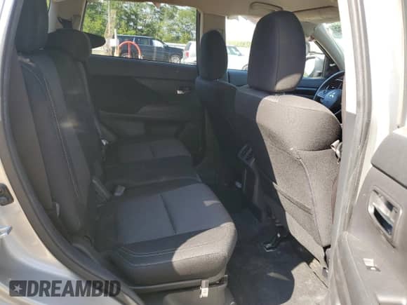2019 Mitsubishi Outlander ES z VIN JA4AD2A34KZ008365, wystawiony jako Copart lot #80633155 z przebiegiem 155 287 mil mil oraz Szkoda całkowita • Salvage title. Historia ofert i sprzedaży dostępna na DreamBid. Obrazek 11.