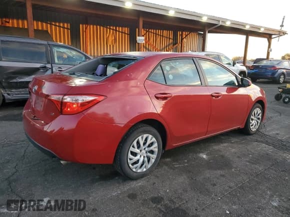 ✅ 2017 Toyota Corolla LE • VIN: 5YFBURHE0HP713600 • Лот: 89683225. Опубликован ранее на Copart с пробегом 119 114 миль. Бесплатный доступ к архиву аукционных продаж из США и подробный отчёт об истории автомобиля на DreamBid. Изображение 3.