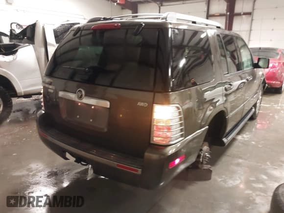✅ 2008 Mercury Mountaineer Premier • VIN: 4M2EU48E28UJ12430 • Lot: 41549600. Listed on IAAI with 62,651 mi. Free auction sales archive from the USA and detailed vehicle history report at DreamBid. Image 4.