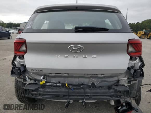 2024 Hyundai Venue SEL with VIN KMHRC8A35RU280845, listed as a Copart auction lot 72532684 with 13,388 mi miles and Salvage title. Bid and sale history available at DreamBid. Image 6.