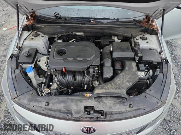 ✅ 2020 Kia Optima LX • VIN: 5XXGT4L33LG438775 • Lot: 84595785. Listed on Copart with 86,663 mi. Free auction sales archive from the USA and detailed vehicle history report at DreamBid. Image 11.