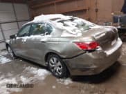 ✅ 2009 Honda Accord EX-L • VIN: 1HGCP26859A143777 • Lot: 43830085. Wystawiony na IAAI z przebiegiem 204 195 mil. Bezpłatny archiwum sprzedaży aukcyjnych z USA i szczegółowy raport historii pojazdu na DreamBid. Zdjęcie 3.