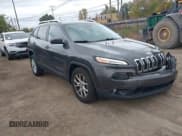 ✅ 2015 Jeep Cherokee Latitude • VIN: 1C4PJMCS4FW558388 • Лот: 43581710. Опубликован ранее на IAAI с пробегом 102 592 миль. Бесплатный доступ к архиву аукционных продаж из США и подробный отчёт об истории автомобиля на DreamBid. Изображение 1.