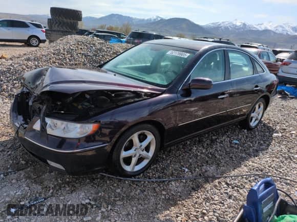 2006 Hyundai Azera SE с VIN KMHFC46F36A057974, выставлен на аукционе Copart как лот 52179905 с пробегом 142 391 миль миль и Списание • Salvage title. История ставок и продаж доступна на DreamBid. Изображение 1.