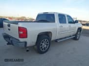 ✅ 2009 Chevrolet Silverado 1500 • VIN: 3GCEC33J49G171507 • Lot: 41811216. Wystawiony na IAAI z przebiegiem 277 573 mil. Bezpłatny archiwum sprzedaży aukcyjnych z USA i szczegółowy raport historii pojazdu na DreamBid. Zdjęcie 4.