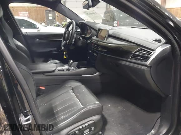 ✅ 2019 BMW X6 M • VIN: 5YMKW8C52KLR38376 • Lot: 41846130. Listed on IAAI with 52,844 mi. Free auction sales archive from the USA and detailed vehicle history report at DreamBid. Image 5.