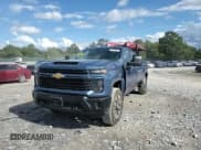 ✅ 2025 Chevrolet Silverado 2500HD Custom • VIN: 2GC4KME73S1185290 • Лот: 81719085. Опубликован ранее на Copart с пробегом 6 463 миль. Бесплатный доступ к архиву аукционных продаж из США и подробный отчёт об истории автомобиля на DreamBid. Изображение 13.
