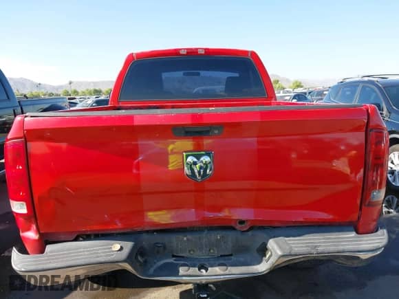 ✅ 2006 Dodge 1500 SLT • VIN: 1D7HU16N56J147956 • Лот: 42593313. Размещён на IAAI с пробегом 252 645 миль миль. Получите бесплатный доступ к архиву аукционных продаж из США и посмотрите подробный отчёт об истории автомобиля на DreamBid. Изображение 16.