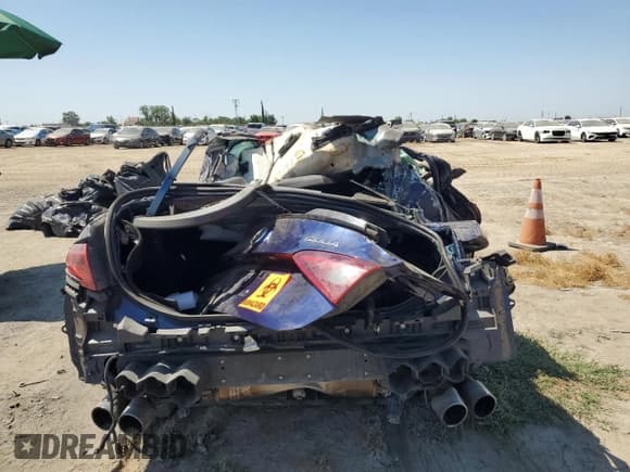 ✅ 2017 Alfa Romeo Giulia • VIN: ZARFAEAV1H7548371 • Lot: 60169795. Wystawiony na Copart z przebiegiem Nie podano. Bezpłatny archiwum sprzedaży aukcyjnych z USA i szczegółowy raport historii pojazdu na DreamBid. Zdjęcie 6.