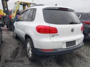 ✅ 2018 Volkswagen Tiguan • VIN: WVGAV7AX9JK004415 • Лот: 41533990. Опубликован ранее на IAAI с пробегом 69 856 миль. Бесплатный доступ к архиву аукционных продаж из США и подробный отчёт об истории автомобиля на DreamBid. Изображение 3.