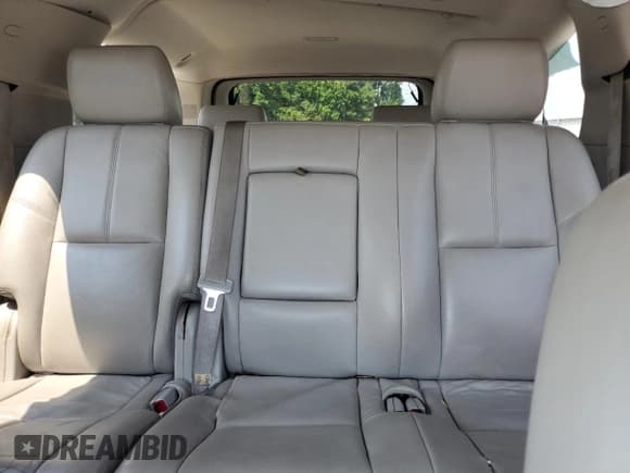 ✅ 2014 GMC Yukon XL SLT • VIN: 1GKS1KE04ER224261 • Lot: 62372575. Listed on Copart with 213,499 mi. Free auction sales archive from the USA and detailed vehicle history report at DreamBid. Image 10.