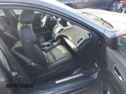 ✅ 2019 Acura TLX • VIN: 19UUB2F30KA002614 • Lot: 41569334. Wystawiony na IAAI z przebiegiem 96 320 mil. Bezpłatny archiwum sprzedaży aukcyjnych z USA i szczegółowy raport historii pojazdu na DreamBid. Zdjęcie 5.