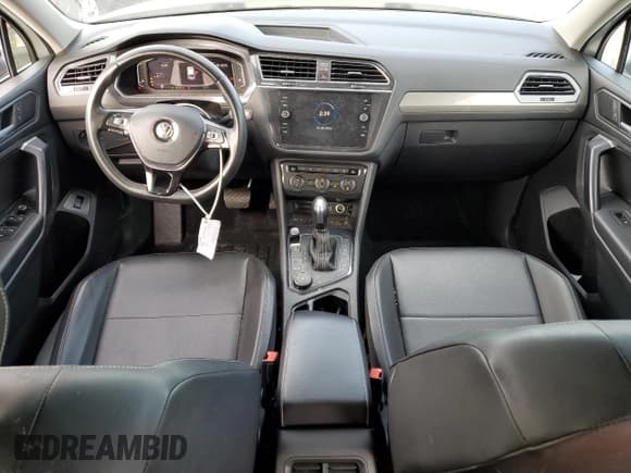 ✅ 2021 Volkswagen Tiguan SE • VIN: 3VV2B7AX0MM136673 • Лот: 90068205. Опубликован ранее на Copart с пробегом 118 827 миль. Бесплатный доступ к архиву аукционных продаж из США и подробный отчёт об истории автомобиля на DreamBid. Изображение 8.