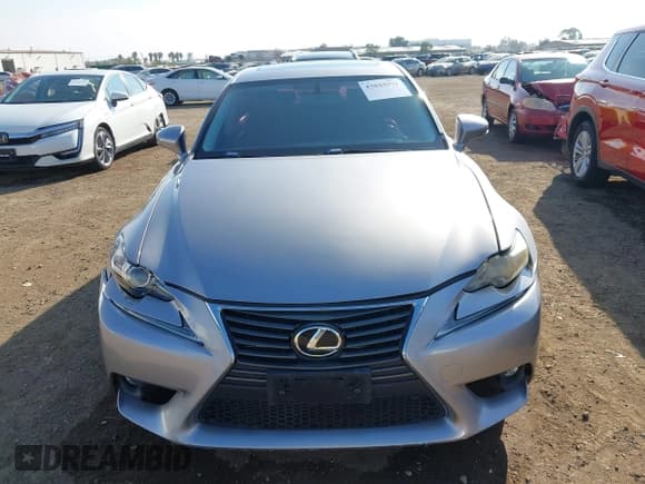 ✅ 2016 Lexus IS 200t • VIN: JTHBA1D24G5026054 • Lot: 43844973. Wystawiony na IAAI z przebiegiem 64 517 mil. Bezpłatny archiwum sprzedaży aukcyjnych z USA i szczegółowy raport historii pojazdu na DreamBid. Zdjęcie 12.