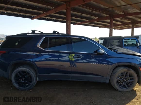 ✅ 2023 Chevrolet Traverse LT Cloth • VIN: 1GNERGKWXPJ192190 • Lot: 42940634. Listed on IAAI with 73,781 mi. Free auction sales archive from the USA and detailed vehicle history report at DreamBid. Image 13.