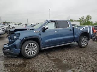 ✅ 2025 GMC Sierra 1500 Denali • VIN: 1GTUUGEL4SZ212190 • Лот: 57651885. Опубликован ранее на Copart с пробегом 2 273 миль. Бесплатный доступ к архиву аукционных продаж из США и подробный отчёт об истории автомобиля на DreamBid. Изображение 1.