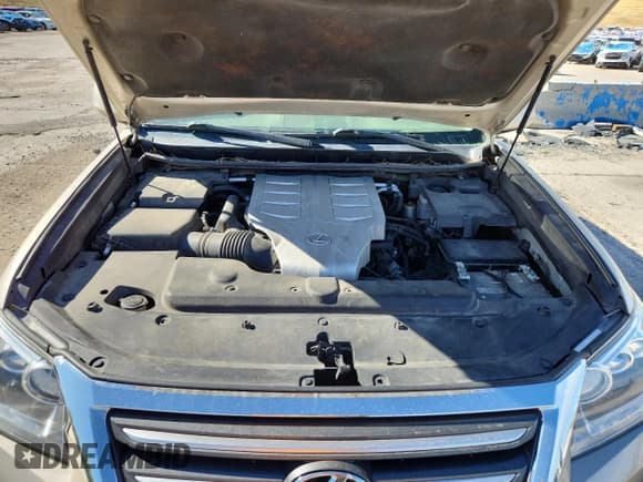 ✅ 2016 Lexus GX 460 Luxury • VIN: JTJJM7FX2G5140826 • Lot: 81917545. Wystawiony na Copart z przebiegiem 140 929 mil. Bezpłatny archiwum sprzedaży aukcyjnych z USA i szczegółowy raport historii pojazdu na DreamBid. Zdjęcie 12.