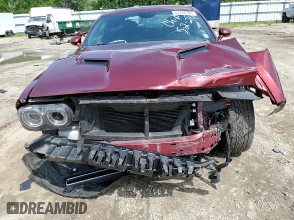 ✅ 2019 Dodge Challenger SXT • VIN: 2C3CDZAG9KH669131 • Lot: 53748744. Wystawiony na Copart z przebiegiem 56 713 mil. Bezpłatny archiwum sprzedaży aukcyjnych z USA i szczegółowy raport historii pojazdu na DreamBid. Zdjęcie 5.