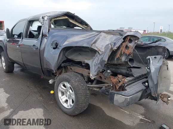 ✅ 2011 Chevrolet Silverado 1500 LT • VIN: 3GCPKSE31BG276743 • Lot: 43439123. Listed on IAAI with 182,453 mi. Free auction sales archive from the USA and detailed vehicle history report at DreamBid. Image 3.