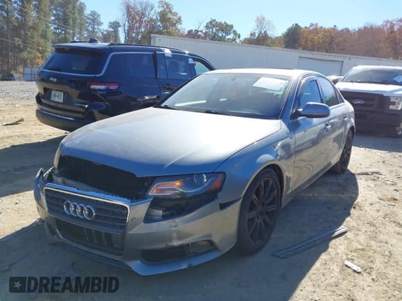 ✅ 2010 Audi A4 Premium Plus • VIN: WAUEFAFL2AN040495 • Lot: 43680915. Wystawiony na IAAI z przebiegiem 152 571 mil. Bezpłatny archiwum sprzedaży aukcyjnych z USA i szczegółowy raport historii pojazdu na DreamBid. Zdjęcie 2.