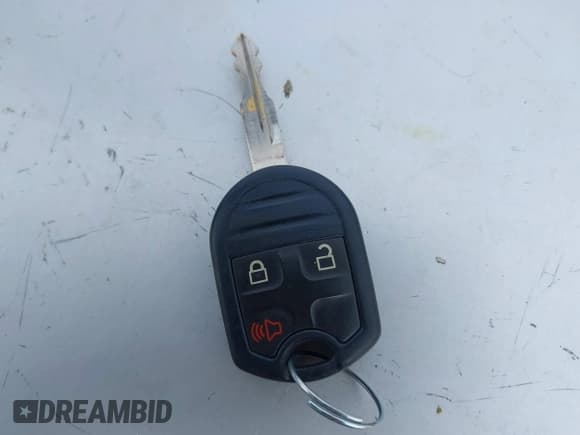 ✅ 2014 Ford F-150 XL • VIN: 1FTFX1ET1EKF44386 • Lot: 42459023. Listed on IAAI with 104,666 mi. Free auction sales archive from the USA and detailed vehicle history report at DreamBid. Image 11.