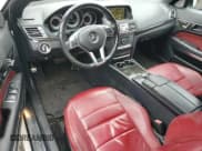 ✅ 2016 Mercedes-Benz E 400 • VIN: WDDKJ6HB1GF331505 • Lot: 71165575. Wystawiony na Copart z przebiegiem 112 656 mil. Bezpłatny archiwum sprzedaży aukcyjnych z USA i szczegółowy raport historii pojazdu na DreamBid. Zdjęcie 8.