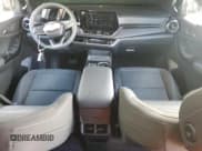 ✅ 2025 Chevrolet Equinox FWD LT • VIN: 3GNAXHEG4SL204835 • Lot: 65854545. Wystawiony na Copart z przebiegiem 16 370 mil. Bezpłatny archiwum sprzedaży aukcyjnych z USA i szczegółowy raport historii pojazdu na DreamBid. Zdjęcie 8.