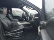 ✅ 2017 Ford F-150 XL • VIN: 1FTFW1EF2HKD78817 • Lot: 43756660. Wystawiony na IAAI z przebiegiem 152 270 mil. Bezpłatny archiwum sprzedaży aukcyjnych z USA i szczegółowy raport historii pojazdu na DreamBid. Zdjęcie 5.