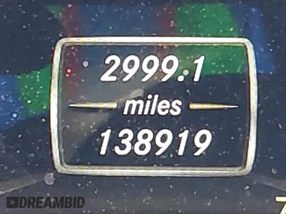 ✅ 2012 Mercedes-Benz C 300 Sport • VIN: WDDGF8BB0CR198952 • Lot: 42217652. Listed on IAAI with 138,919 mi. Free auction sales archive from the USA and detailed vehicle history report at DreamBid. Image 15.