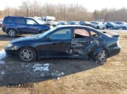 ✅ 2005 Subaru Legacy Limited • VIN: 4S3BL626257200140 • Lot: 41415841. Wystawiony na IAAI z przebiegiem 262 918 mil. Bezpłatny archiwum sprzedaży aukcyjnych z USA i szczegółowy raport historii pojazdu na DreamBid. Zdjęcie 14.