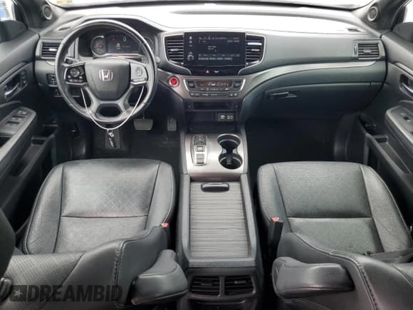 ✅ 2021 Honda Passport EX-L • VIN: 5FNYF7H58MB014097 • Lot: 69596985. Listed on Copart with 41,048 mi. Free auction sales archive from the USA and detailed vehicle history report at DreamBid. Image 8.