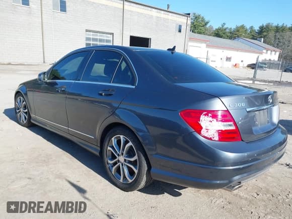 ✅ 2011 Mercedes-Benz C 300 Sport • VIN: WDDGF8BB3BR185319 • Lot: 41973829. Listed on IAAI with Not provided. Free auction sales archive from the USA and detailed vehicle history report at DreamBid. Image 3.