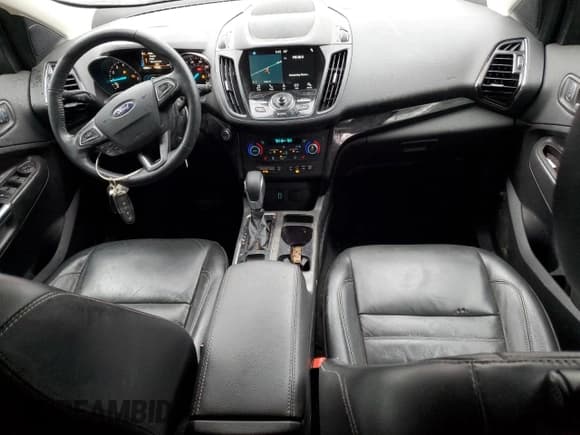 ✅ 2019 Ford Escape Titanium • VIN: 1FMCU0J98KUC33033 • Lot: 90056535. Listed on Copart with 96,806 mi. Free auction sales archive from the USA and detailed vehicle history report at DreamBid. Image 8.