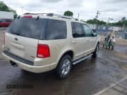 ✅ 2005 Ford Explorer Limited • VIN: 1FMDU75K75ZA57352 • Лот: 42134980. Опубликован ранее на IAAI с пробегом Не указан. Бесплатный доступ к архиву аукционных продаж из США и подробный отчёт об истории автомобиля на DreamBid. Изображение 4.