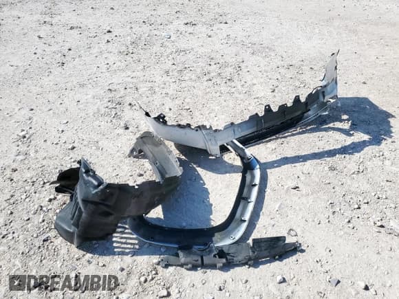 ✅ 2023 Toyota Tacoma SR5 • VIN: 3TYAZ5CN8PT041924 • Lot: 85926705. Listed on Copart with 34,678 mi. Free auction sales archive from the USA and detailed vehicle history report at DreamBid. Image 12.