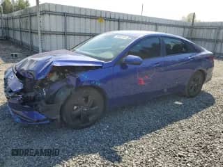 2021 Hyundai Elantra Blue с VIN KMHLM4AJ5MU009917, выставлен на аукционе Copart как лот 70347135 с пробегом 93 832 миль миль и Списание • Salvage title. История ставок и продаж доступна на DreamBid. Изображение 1.
