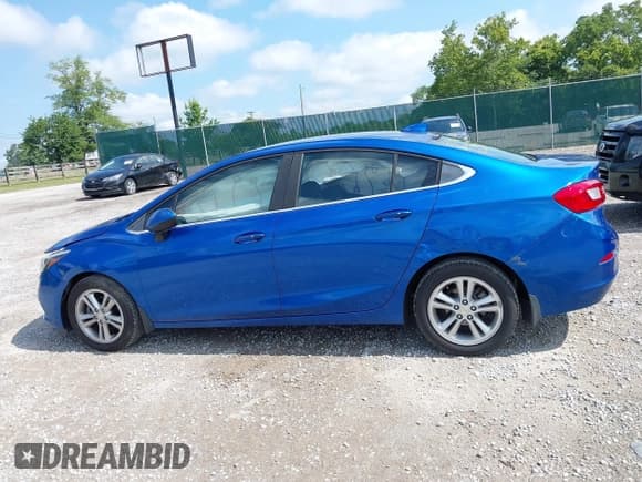 ✅ 2017 Chevrolet Cruze LT • VIN: 1G1BE5SM4H7236038 • Лот: 42935801. Опубликован ранее на IAAI с пробегом 112 882 миль. Бесплатный доступ к архиву аукционных продаж из США и подробный отчёт об истории автомобиля на DreamBid. Изображение 14.