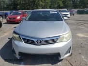 ✅ 2013 Toyota Camry SE • VIN: 4T1BF1FK4DU700944 • Lot: 90051615. Wystawiony na Copart z przebiegiem 219 958 mil. Bezpłatny archiwum sprzedaży aukcyjnych z USA i szczegółowy raport historii pojazdu na DreamBid. Zdjęcie 5.