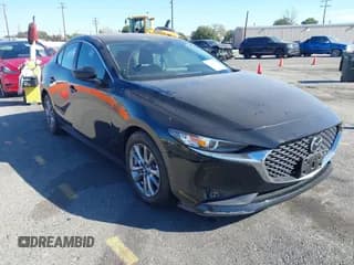✅ 2020 Mazda 3 • VIN: 3MZBPABL8LM135405 • Лот: 41279886. Опубликован ранее на IAAI с пробегом Не указан. Бесплатный доступ к архиву аукционных продаж из США и подробный отчёт об истории автомобиля на DreamBid. Изображение 1.