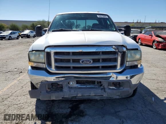 ✅ 2003 Ford F-250 XL • VIN: 1FTNW21P93EC50257 • Лот: 84615885. Опубликован ранее на Copart с пробегом 158 499 миль. Бесплатный доступ к архиву аукционных продаж из США и подробный отчёт об истории автомобиля на DreamBid. Изображение 5.
