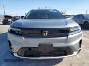 ✅ 2025 Honda Prologue Touring • VIN: 3GPKHWRM9SS501800 • Lot: 86149075. Wystawiony na Copart z przebiegiem 2 470 mil. Bezpłatny archiwum sprzedaży aukcyjnych z USA i szczegółowy raport historii pojazdu na DreamBid. Zdjęcie 5.